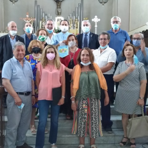 Divisione 2 Etna Patrimonio dell’Umanità - Donazione alla Parrocchia S.Francesco di Paola per un pranzo a 200 poveri della comunità parrocchiale